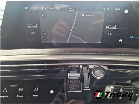 2025 Peugeot 5008 * DEMO * AUTOMATIC DIPPING LED HEADLIGHTS * TRINITY MOTORS * €48,945 thumbnail