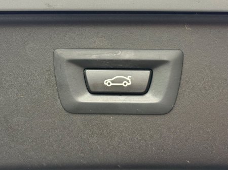 2016 BMW 5 Series - thumbnail 11