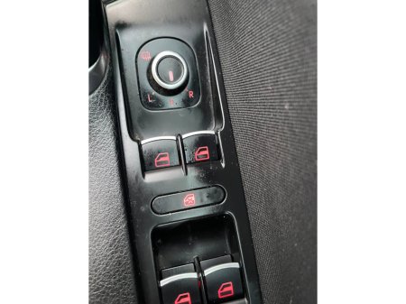 2013 Volkswagen Passat 1.6 TDI COMFORTLINE BLUEMOTION TECH €6,350 thumbnail