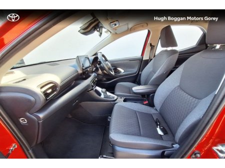 2022 Toyota Yaris - photo 6