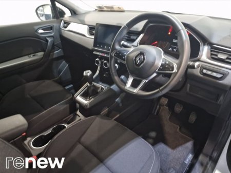 2020 Renault Captur dCi 95 Iconic €16,995 thumbnail