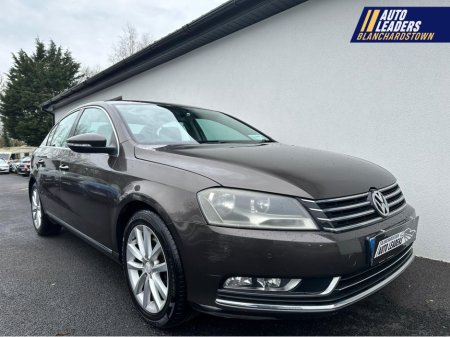 2012 Volkswagen Passat - thumbnail 10