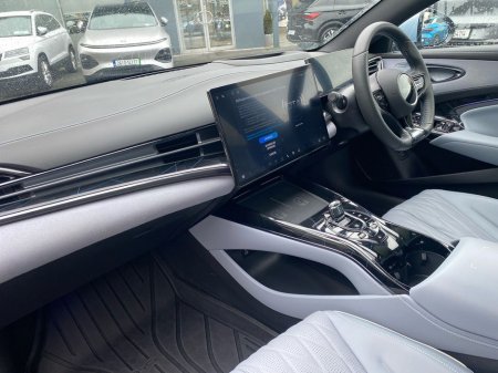 2024 BYD Seal - thumbnail 12