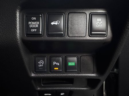 2017 Nissan X-Trail - thumbnail 28