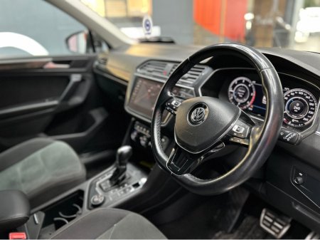 2019 Volkswagen Tiguan €25950! 2019 VW TIGUAN 2.0 TDI 4Motion HIGHLINE €25,950 thumbnail