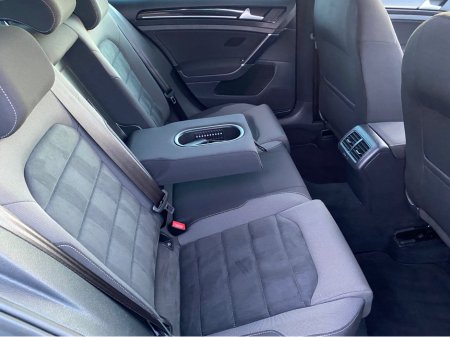 2018 Volkswagen Golf HIGHLINE 1.6 TDI MANUAL 5SPEED 5DR 115HP 5 €15,995 thumbnail