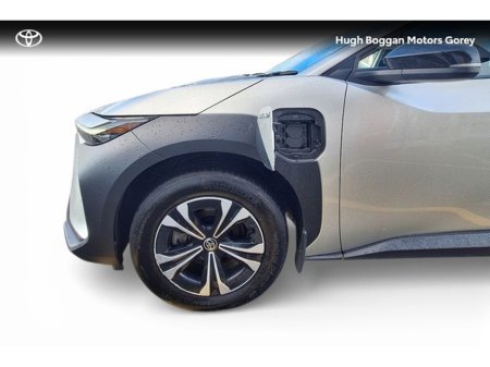 2023 Toyota bZ4X - thumbnail 6