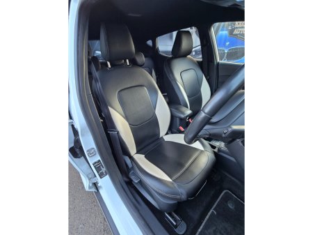 2021 Ford Fiesta ACTIVE 5DR 1.0T 95PS 4DR LOW KM! IMMACULATE CONDITION! €17,950 thumbnail