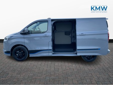 2026 Ford Transit Custom - thumbnail 2