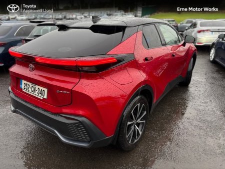 2025 Toyota C-HR C-HR PHEV SPORT+ €42,950 thumbnail