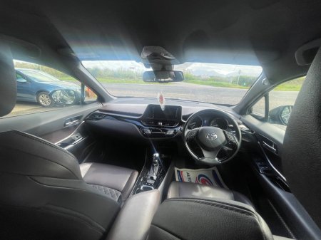 2018 Toyota C-HR - thumbnail 10