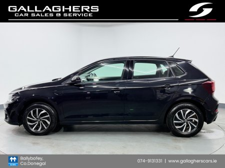 2024 Volkswagen Polo (241) LIFE 1.0 TSI €20,995 thumbnail