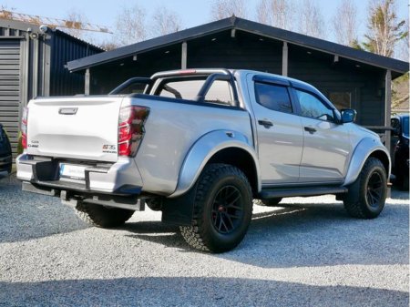 2025 Isuzu D-MAX - thumbnail 6