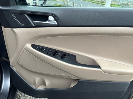 2018 Hyundai Tucson - thumbnail 11