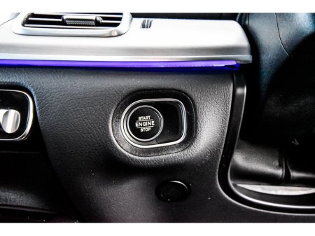 2024 Mercedes-Benz GLE Class 350de AMG 4Matic Pan Roof €98,850 thumbnail