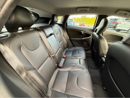 2018 Volvo V40 D4 INSCRIPTION - 2.0L DIESEL - AUTO - 12M WARRANTY - CAR: 1615 €14,950 thumbnail