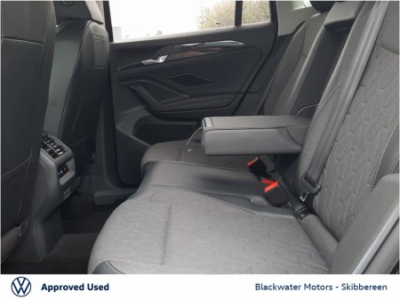 2025 Volkswagen Tiguan - thumbnail 7