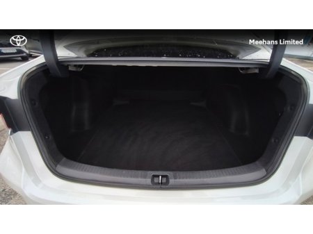 2020 Toyota Corolla COROLLA HYB LUNA SPORT SA €20,950 thumbnail