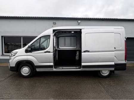 2025 Maxus Deliver 9 PV LH FWD BASE EVIE €27,950 thumbnail
