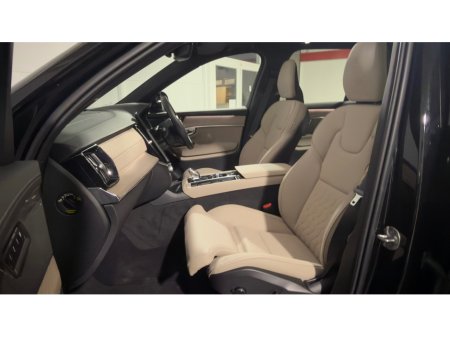 2025 Volvo XC90 + T8 PHEV AWD AUTO PLUS*7 SEATER* thumbnail