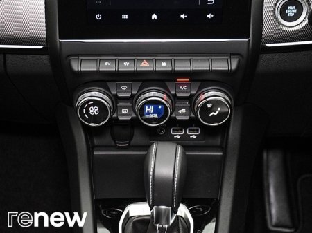 2023 Renault Arkana E-TECH Hybrid 145 Auto techno €26,900 thumbnail