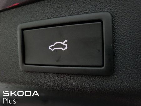 2025 Skoda Kodiaq Sportline 1.5Tsi 204Bhp DSG PHEV €54,950 thumbnail