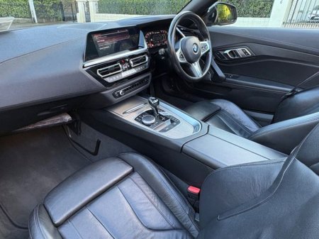 2019 BMW Z4 Z4 M40I €41,950 thumbnail