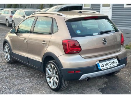 2014 Volkswagen Polo - thumbnail 11