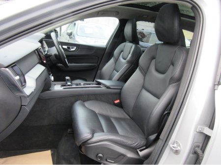 2023 Volvo XC60 T6 PHEV PLUS DARK AWD AUTO - PAN ROOF - FINANCE & SCRAPPAGE AVAILABLE €39,895 thumbnail