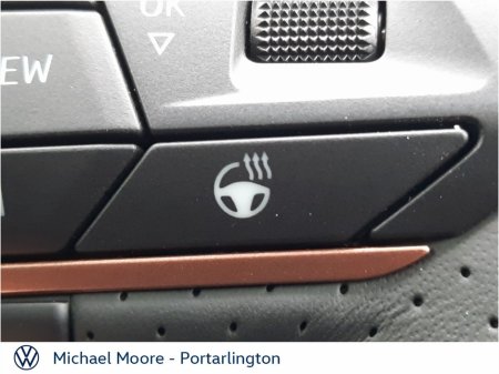 2025 Cupra Formentor 2.0 TDI 150hp DSG with pan roof €47,950 thumbnail