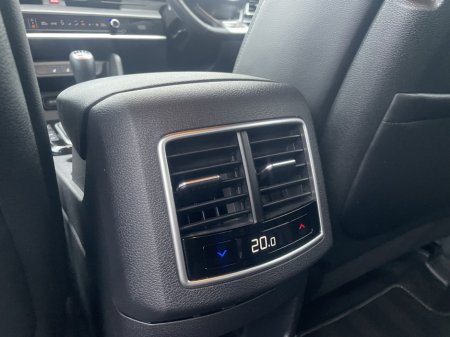 2024 Kia Sportage GT Line thumbnail