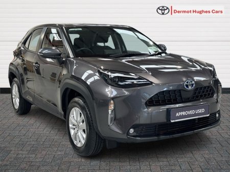2023 Toyota Yaris Cross LUNA HYBRID AUTO €28,500 thumbnail