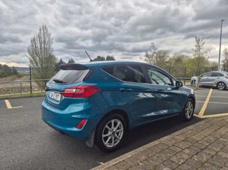 2018 Ford Fiesta - photo 3