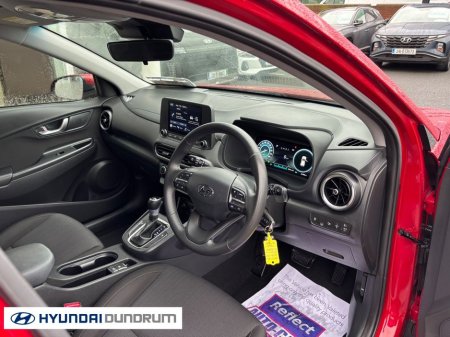 2022 Hyundai Kona Kauai Hybrid 5DR Auto €27,950 thumbnail