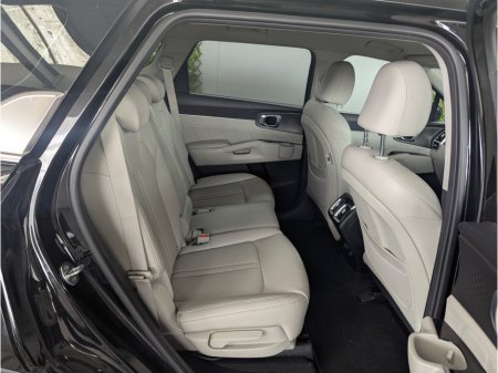 2023 Kia Sorento PHEV K3 5P 5DR AUTO €43,950