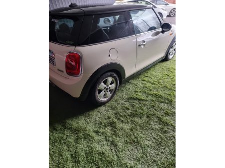 2014 MINI Hatch - thumbnail 5