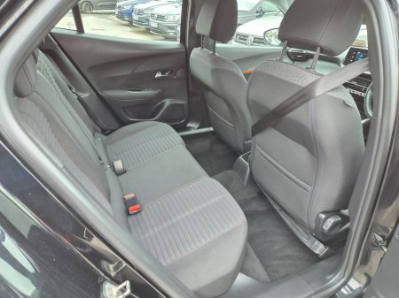 2022 Peugeot 2008 - thumbnail 4