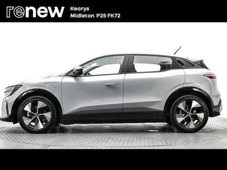 2023 Renault Megane E-Tech Equilibre EV60 220hp €25,990 thumbnail