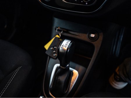 2018 Renault Captur 182 Captur 1.5dci Auto/New NCT/Warranty €11,888 thumbnail