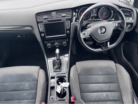 2015 Volkswagen Golf 1.4  HIGHLINE 138BHP  5DR AUTO €9,995 thumbnail