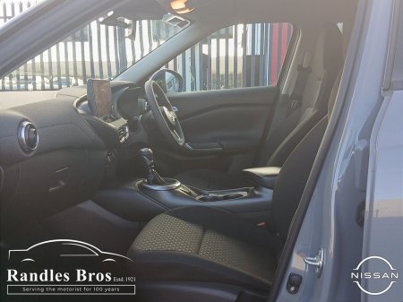 2025 Nissan Juke - thumbnail 10