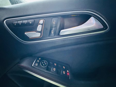 2016 Mercedes-Benz A Class - thumbnail 6