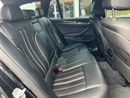 2018 BMW 5 Series - thumbnail 14