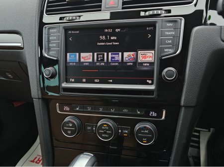 2014 Volkswagen Golf - thumbnail 8