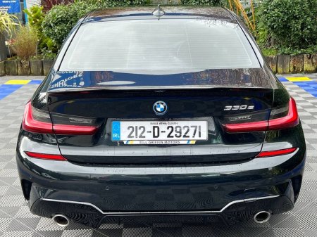 2021 BMW 3 Series - thumbnail 16
