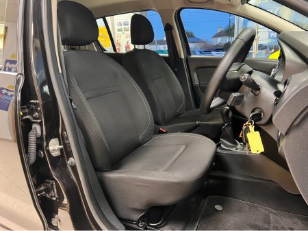 2020 Dacia Sandero Only 39,000 Kms Low Kms As New 2020 Dacia Sandero Petrol Manual www.bolands.ie Est.1955 €11,750 thumbnail