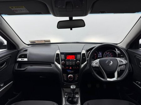 2017 Ssangyong Tivoli 1.6 P Manual ES €6,950