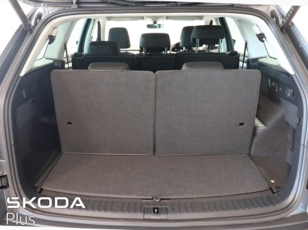 2024 Skoda Kodiaq 2.0 TDI 150HP DSG Ambition 7 Seat €45,950 thumbnail