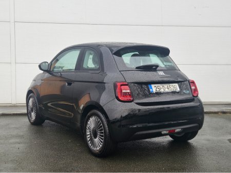 2025 Fiat 500e - thumbnail 10