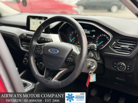 2019 Ford Focus - thumbnail 11